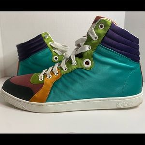 GUCCI Men Hightop Sneakers